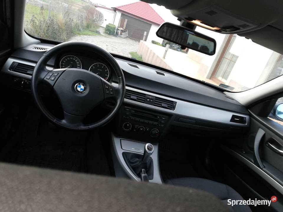 Sprzedam BMW E90 320I 2005r manualna Ustronie Morskie