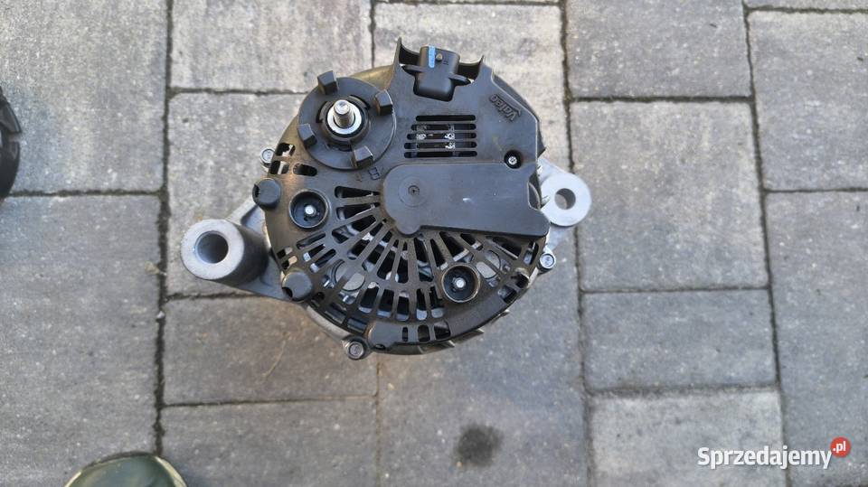 Alternator Opel Insignia 20 cdti 13502581 saab osobowe Kielce sprzedam