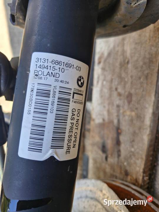 BMW X1 F48 ZWROTNICA AMORTYZATOR WAHACZ LEWY