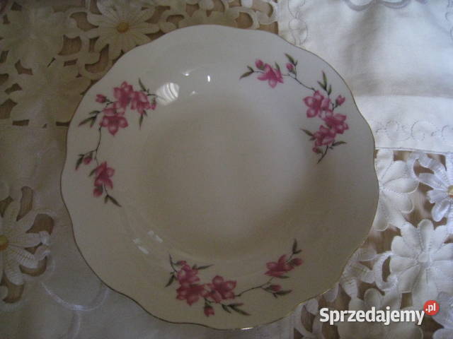 Talerze głębokie porcelanowe lata 80te XX wieku Talerze i talerzyki śląskie Częstochowa