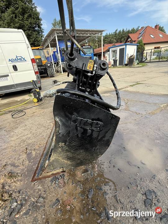 Łyżka skarpowa JCB 3cx4cx uchylna nowa Ori JCB zachodniopomorskie Stargard