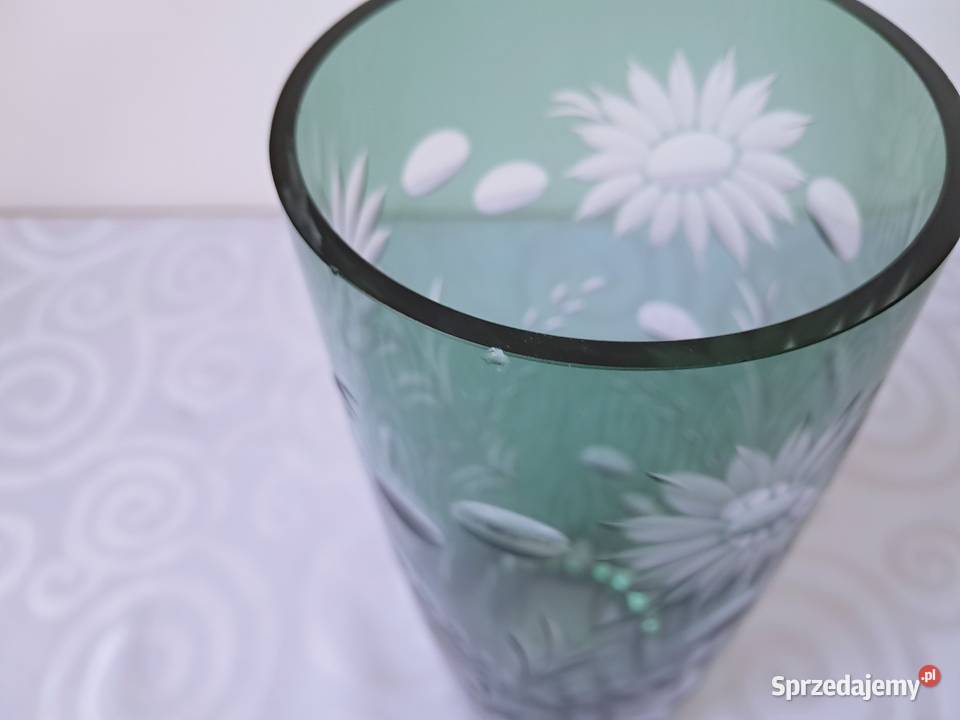 Wazon kryształowy zielony szlifowany i trawiony Porcelana i szkło
