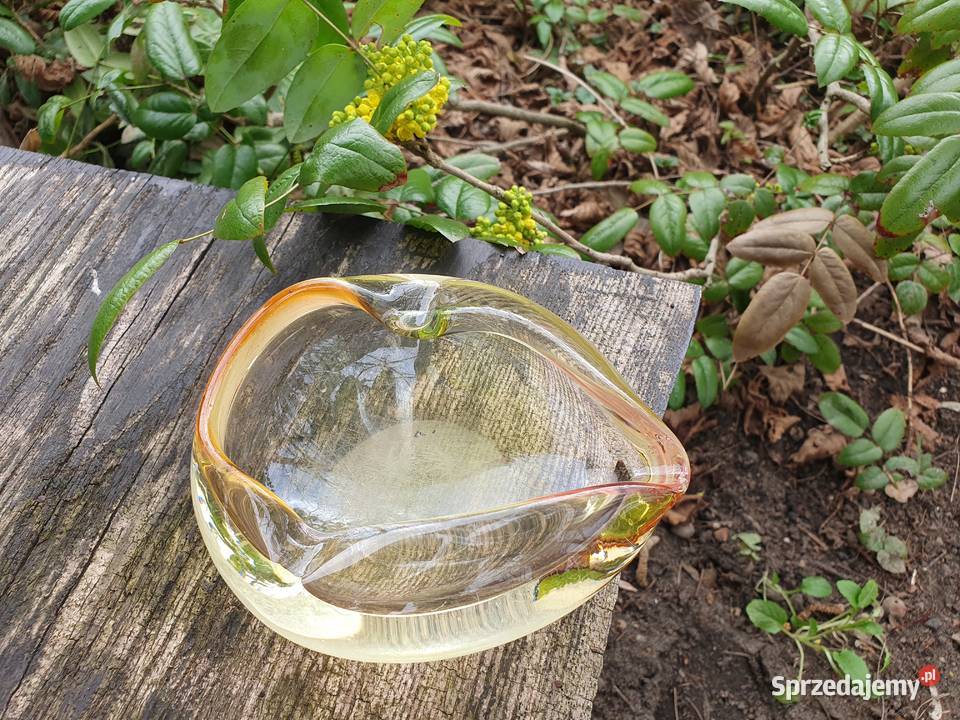 Miseczka popielniczka czeskie szkło Myszków