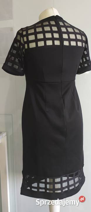 delikatna czarna sukienka ciążowa Asos Maternity Warszawa