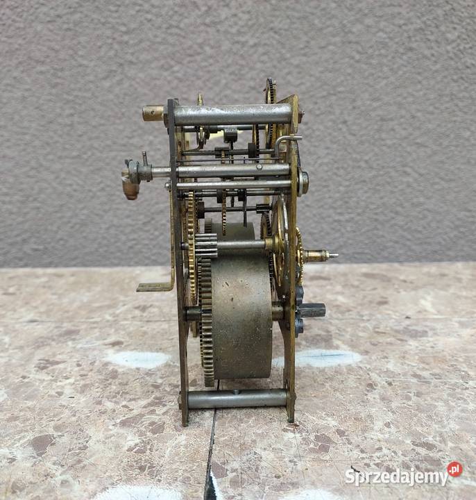 804 Mechanizm starego zegara ściennego GB P42 Tczew