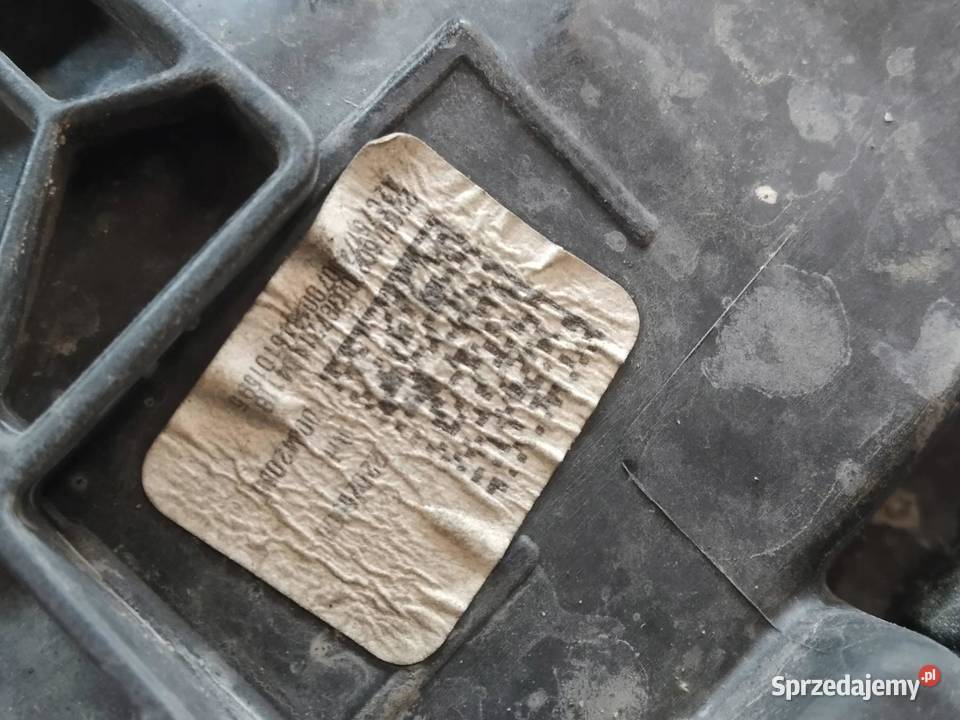 LAMPA PRZÓD PRAWA FULL LED ACTIVE HIGH BEAM