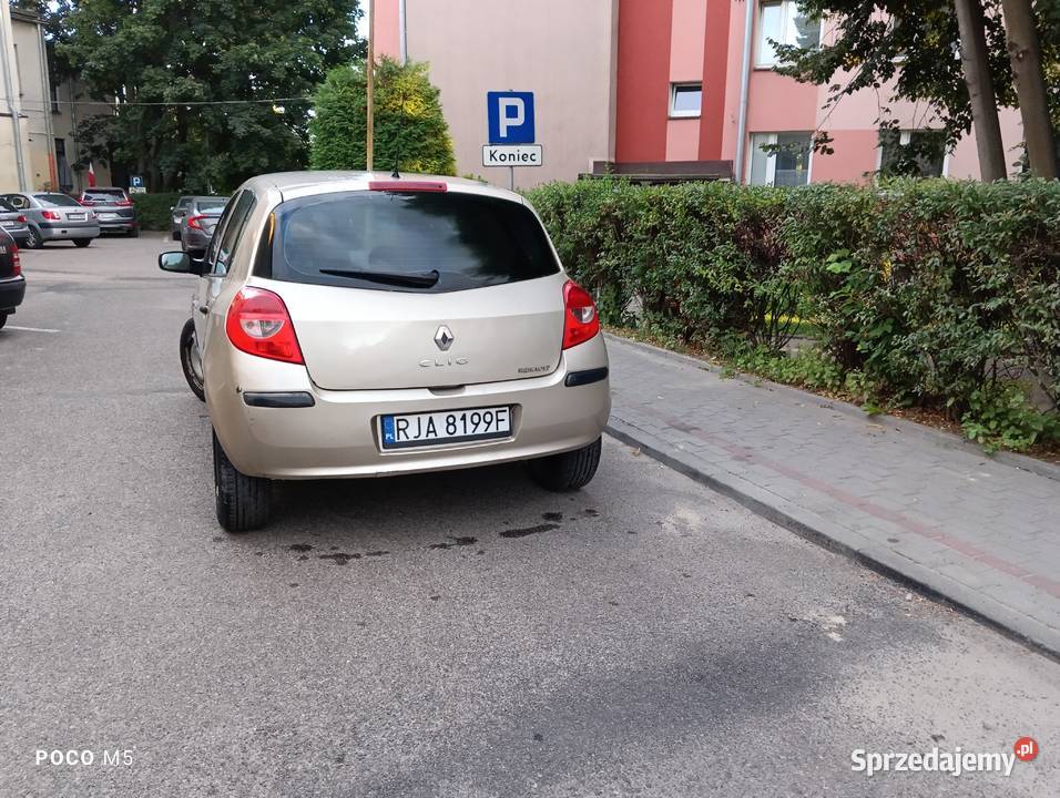 Sprzedam Renault Clio 3 spalanie 19 l100 Rok produkcji 2006 Clio