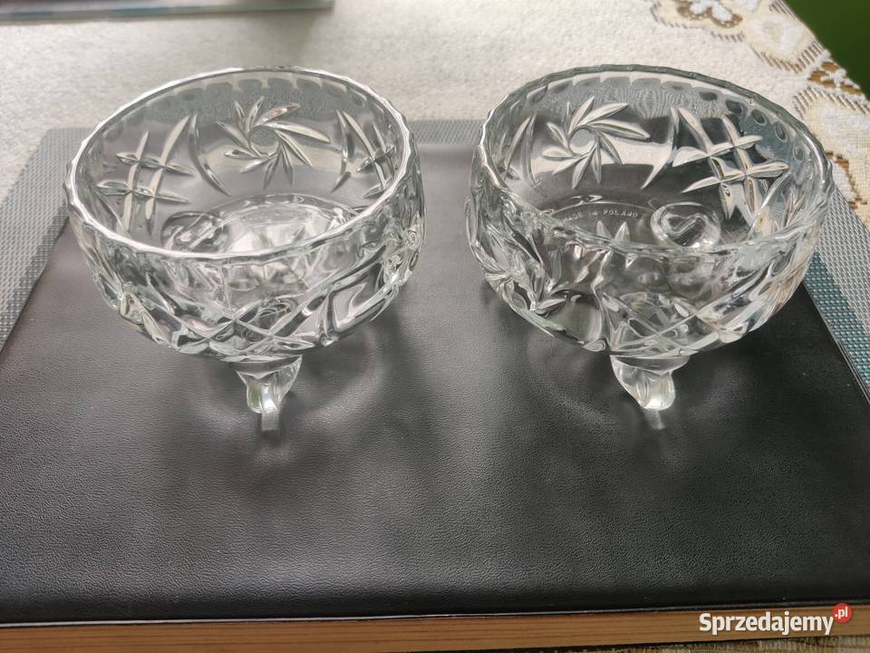 Porcelana salaterki na nóżkach Myszków