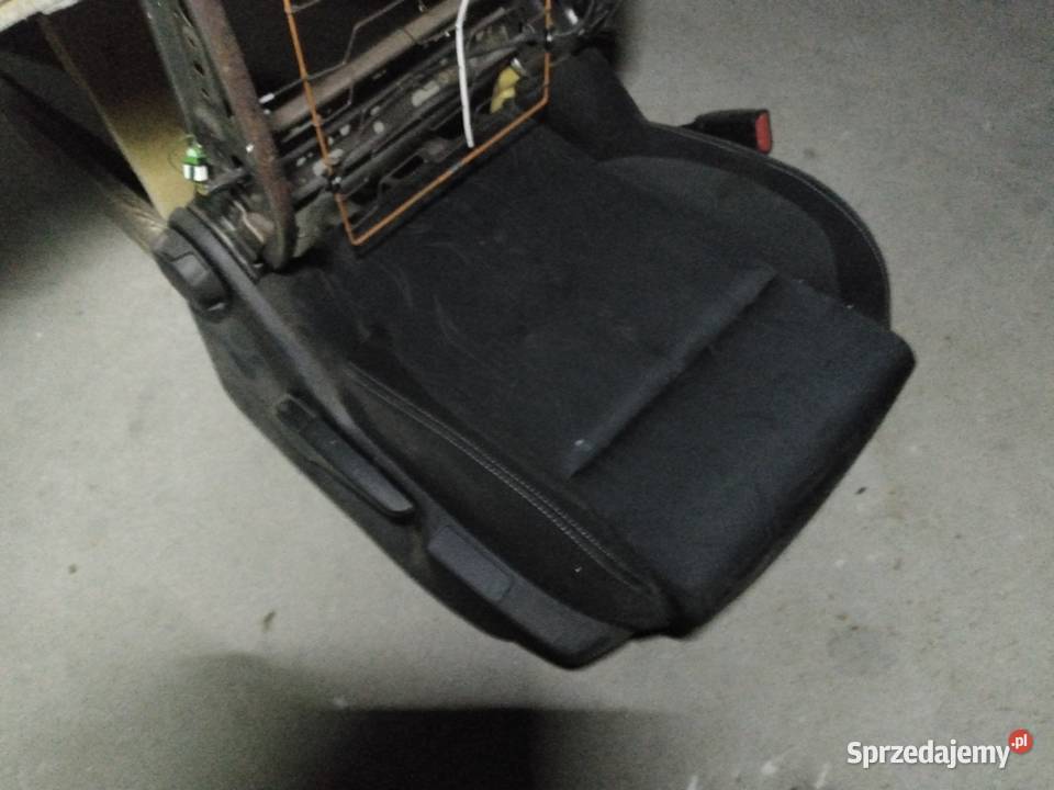 Citroen C4 fotel prawy pasażera siedzisko Wyposażenie wnętrza Malanów