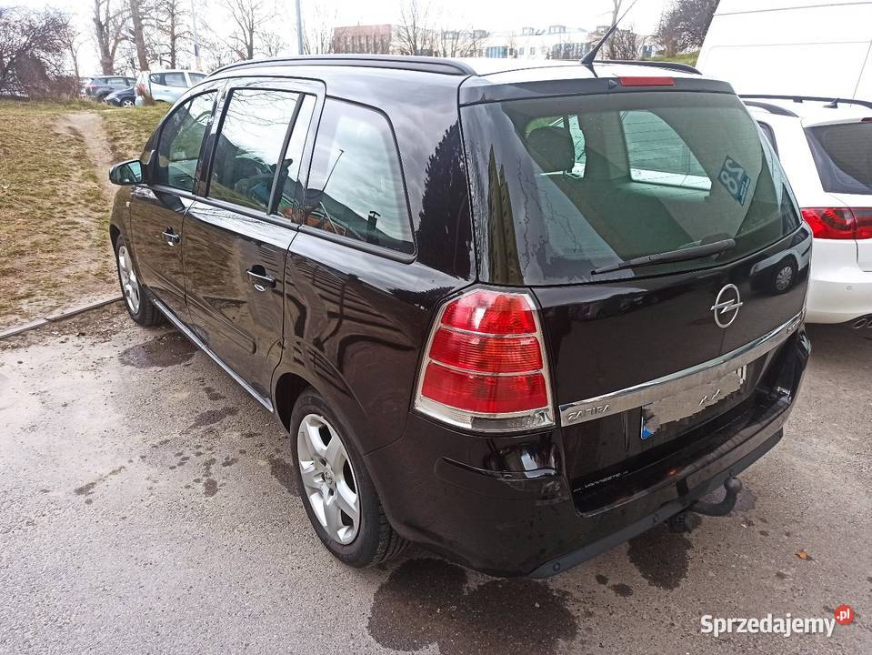 Opel Zafira Zarejestrowany w Polsce