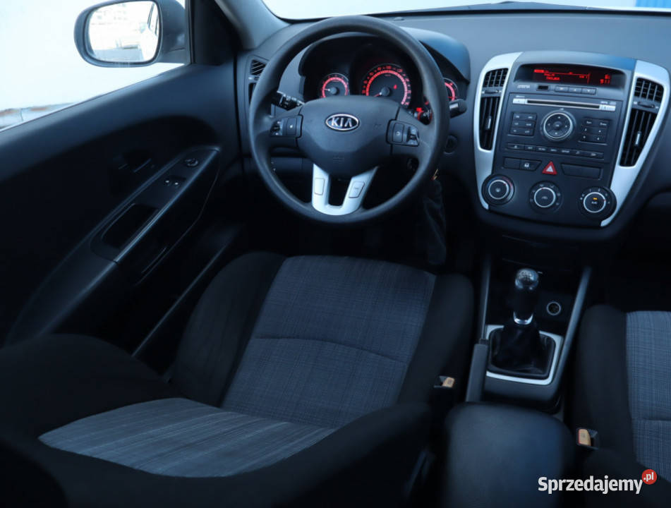 Kia Ceed 16 CVVT światła przeciwmgielne Cee'd Łódź sprzedam