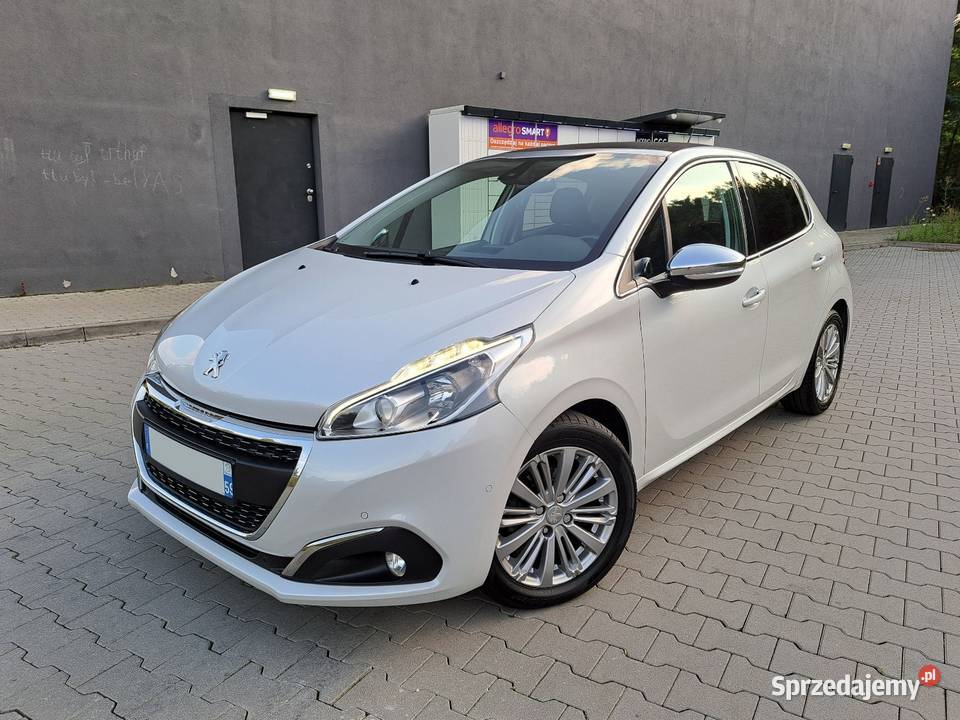 Peugeot 208 I Lift 12 PureTech Alu Klimatronik immobilizer Koziegłowy