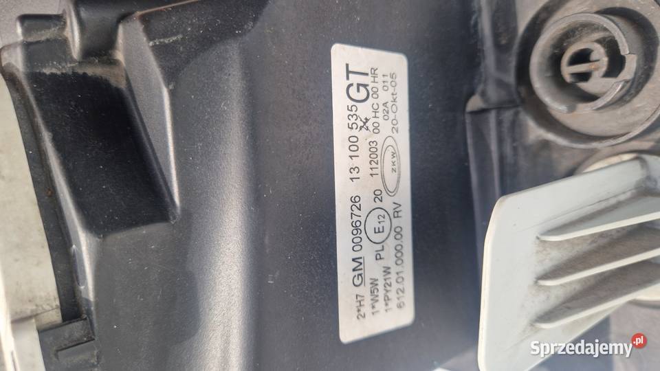 OPEL CORSA C LIFT LAMPA PRZÓD PRZEDNIA LEWA Słowikowo