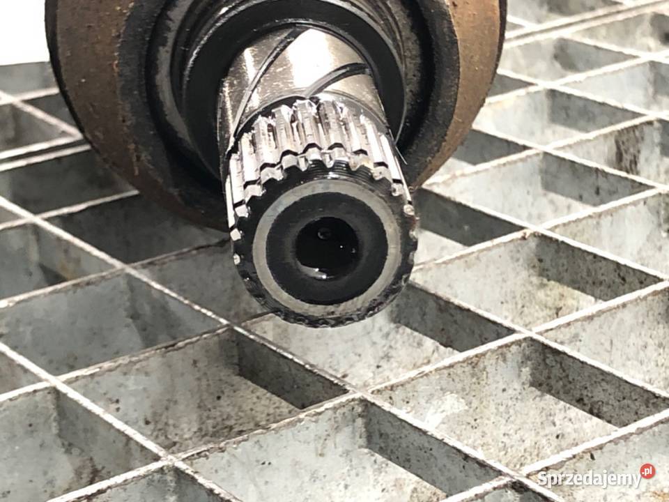 PÓŁOŚ LEWY PRZÓD OPEL ASTRA H 14 90 0414 PRZEGUB