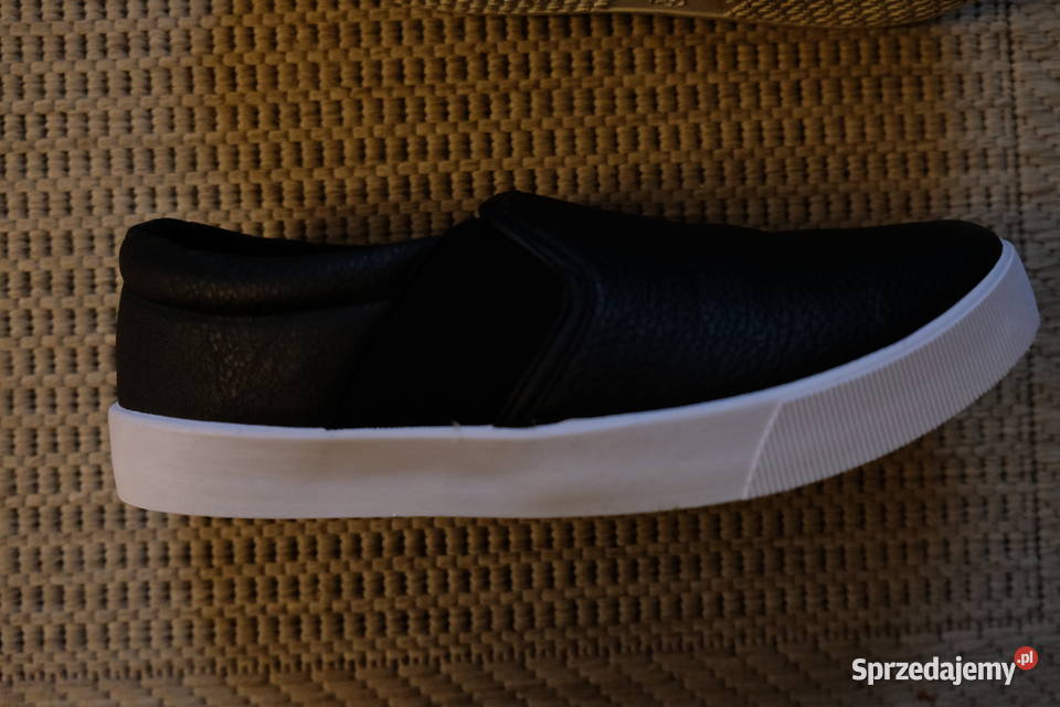 czarne trampki tenisówki buty slip on sportowe Toruń
