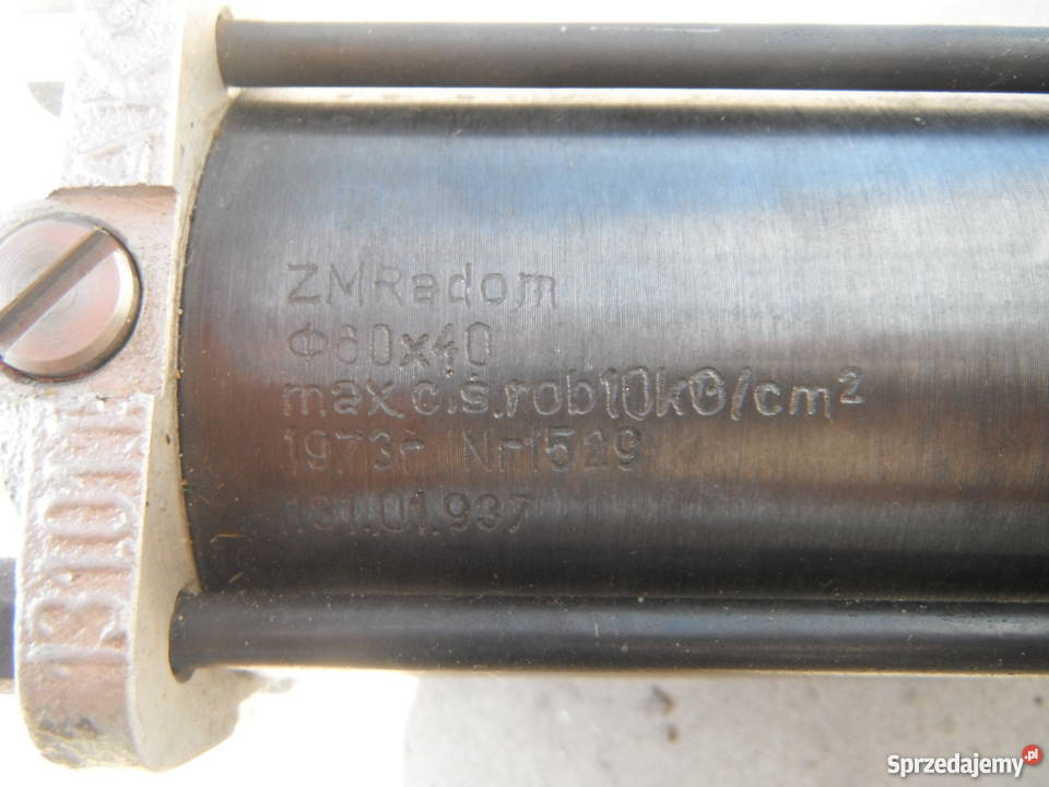 Siłownik pneumatyczny Fi 60 x 40 mm ZM Radom Chlewiska sprzedam