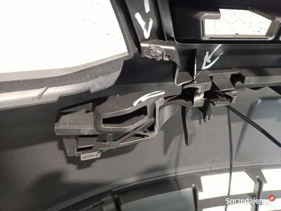 ZDERZAK PRZÓD VW CADDY III LIFE KOMBI 1015 Części samochodowe świętokrzyskie