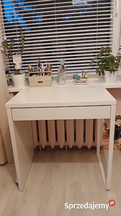 Biurko i krzesło IKEA stan Płock
