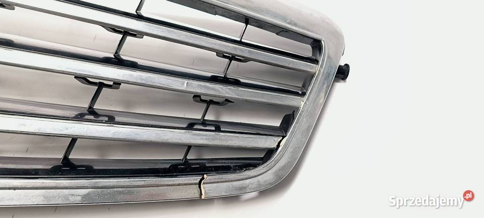 GRILL ATRAPA MERCDESBENZ W212 E350 A2128801083 Pozostałe Lipno