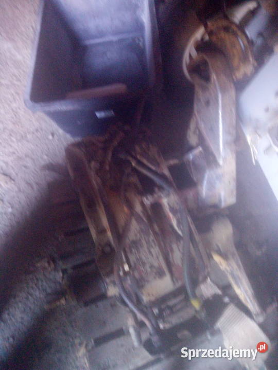 Podnośnik Ursus 9121224 Zetor 121458145 Hydraulika Zamość