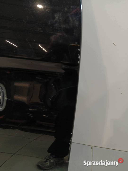 DRZWI LEWE TYŁ CZARNE LONG Lincoln Navigator IV Karoseria