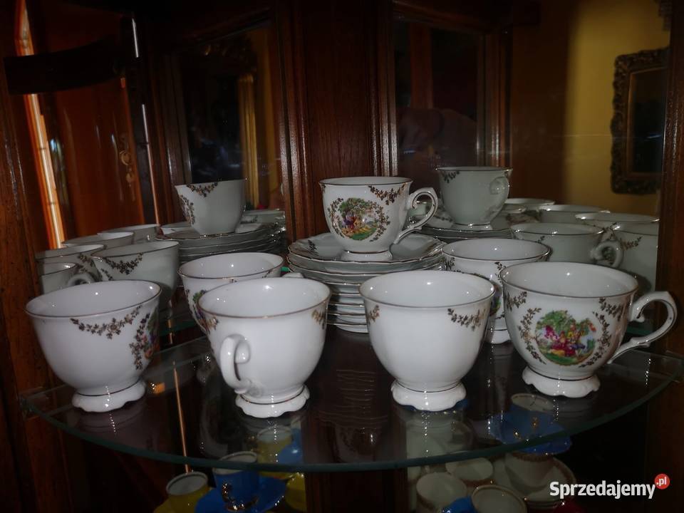 Filiżanka Import scena dworska Biała porcelana Gdańsk