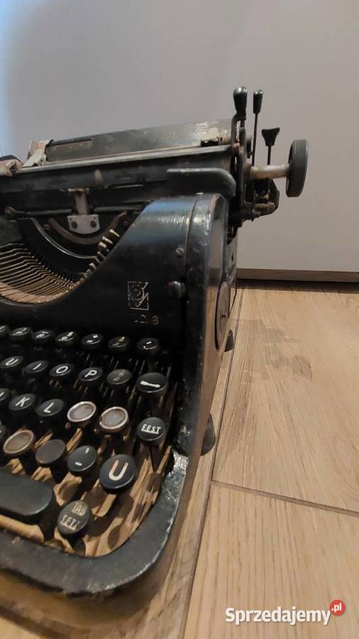 Maszyna do pisania Olimpia 8 1937r SPRAWNA Warszawa sprzedam