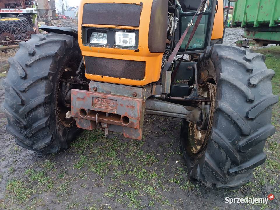 Ciągnik rolniczy Renault Ares 620RZ uszkodzony Renault Gręblin