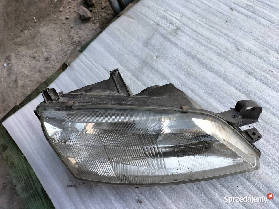 VECTRA B LAMPA PRZÓD PRZEDNIA PRAWA Kamień-Kolonia