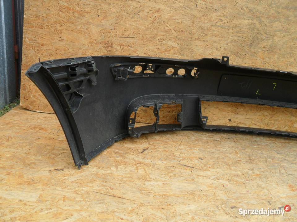 Zderzak przedni Volkswagen Golf V 2004 osobowe Zderzaki Nowy Tomyśl