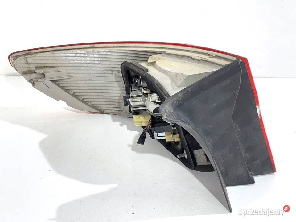LAMPA PRAWY TYŁ BMW E71 SUV 0714 ŚWIATŁO TYLNA sprzedam