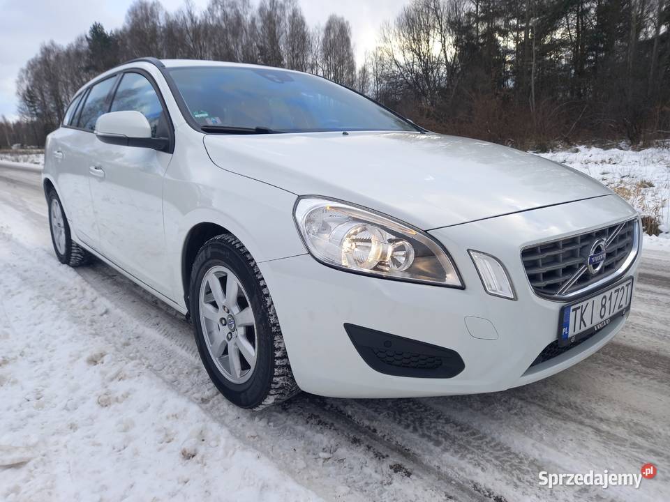 Volvo V60 16 D2 115 Ice White OryginałSuper Stan aluminiowe felgi Motoryzacja
