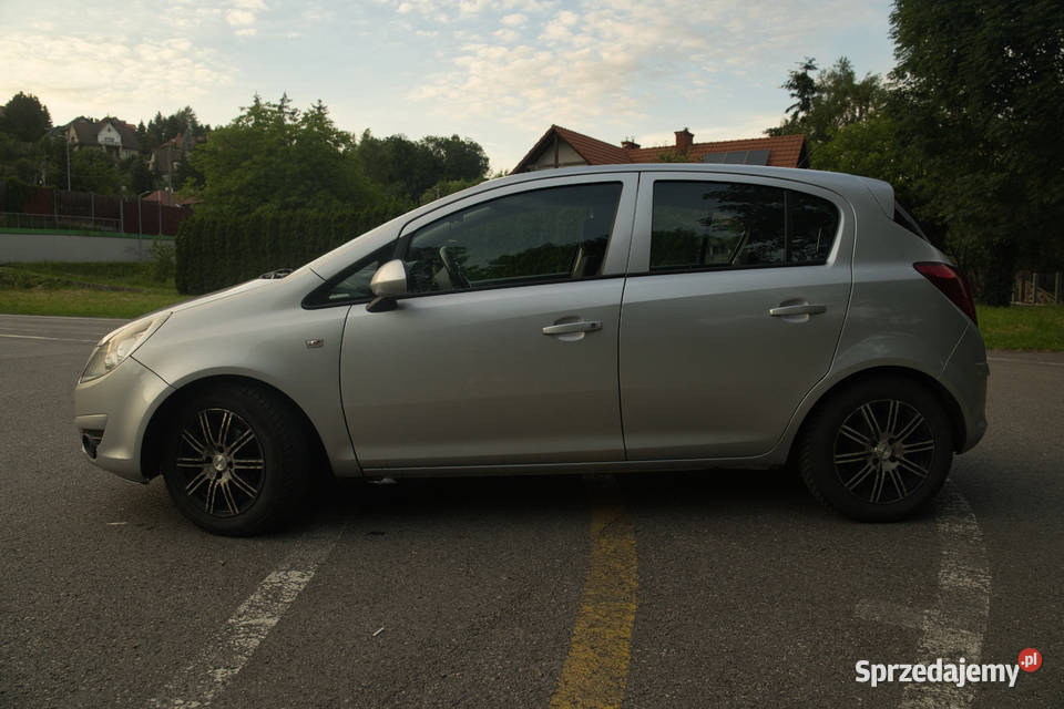 Opel Corsa D 14 benzyna 2009 r Pcim
