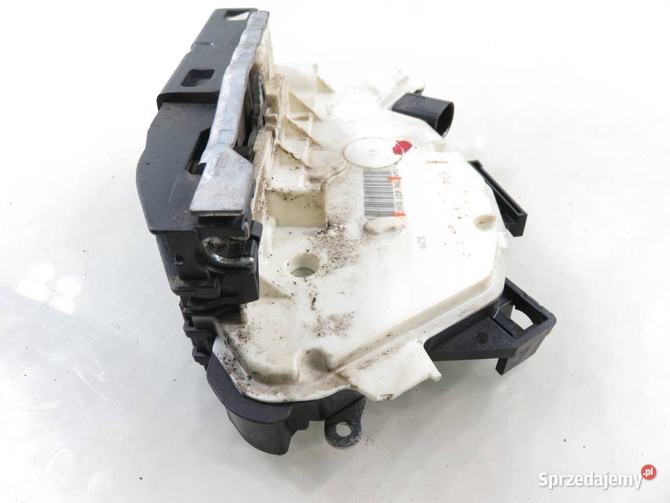 ZAMEK PRAWY PRZEDNI VW TIGUAN 5N 5N1837016C osobowe małopolskie
