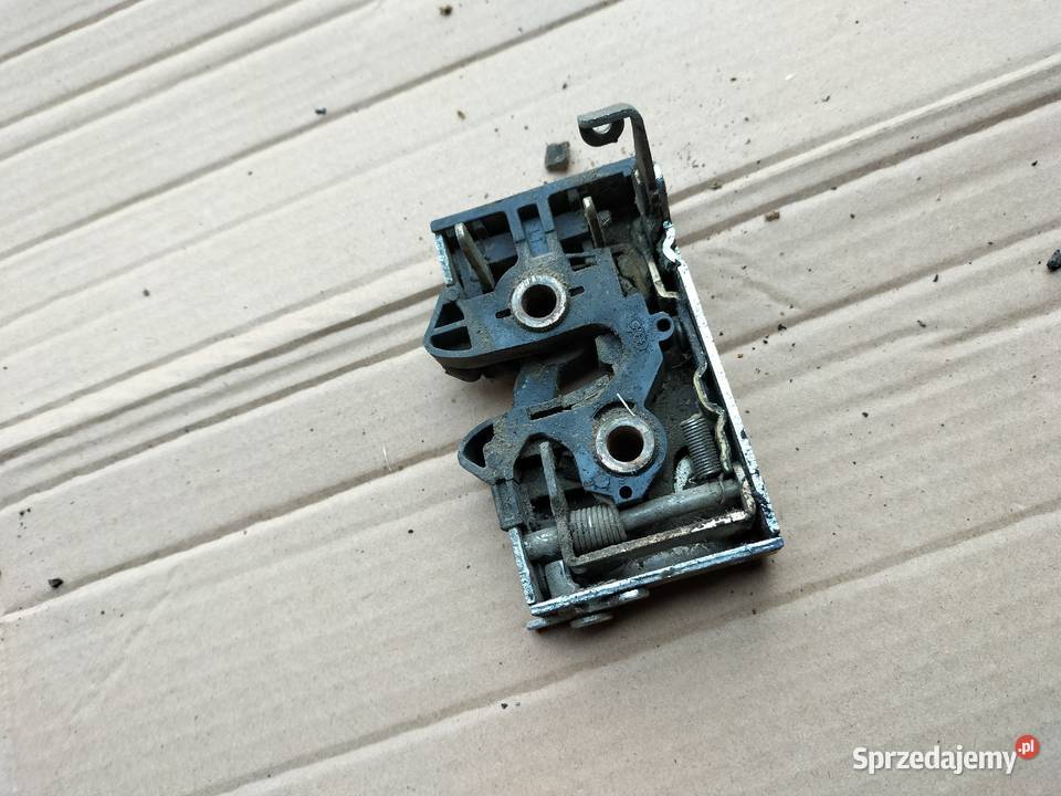 AUDI 80 B4 ZAMEK DRZWI LEWY TYŁ TYLNY