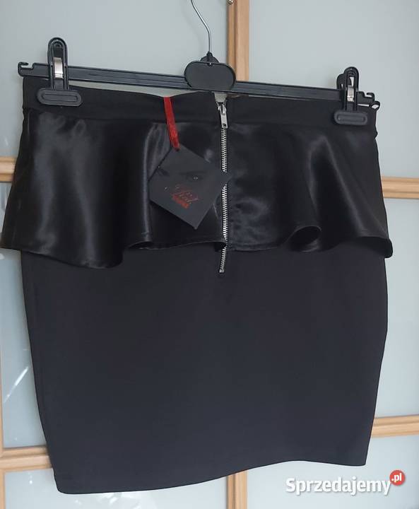 Spódnica rozmiar M Spódnice i sukienki