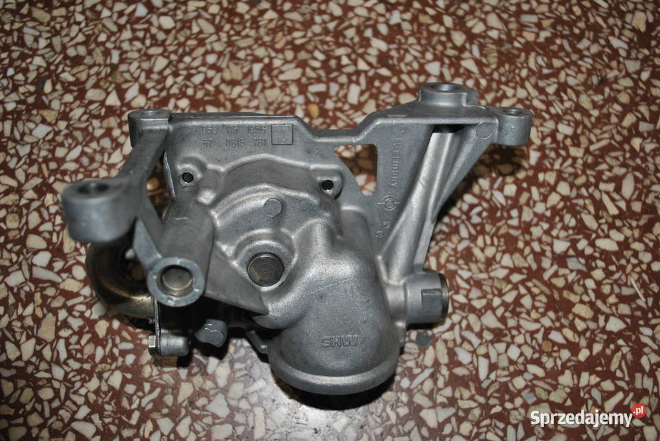 Pompa oleju AUDI A4B5 A6C5 A8D2 PASSAT B5 SKODA
