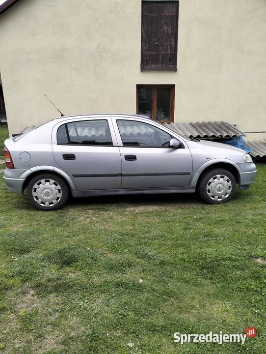 Opel Astra G 16 benzynagaz Rok produkcji 2002 Samochody osobowe Kniażyce