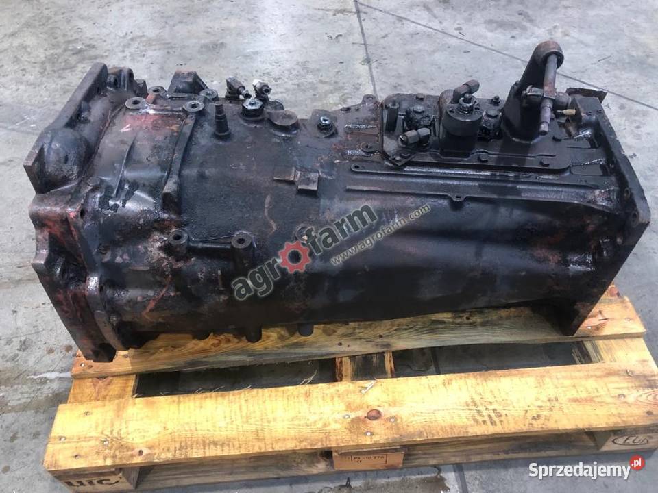 Skrzynia biegów Massey Ferguson 6180 3791648M2 Skrzynia biegów Byków