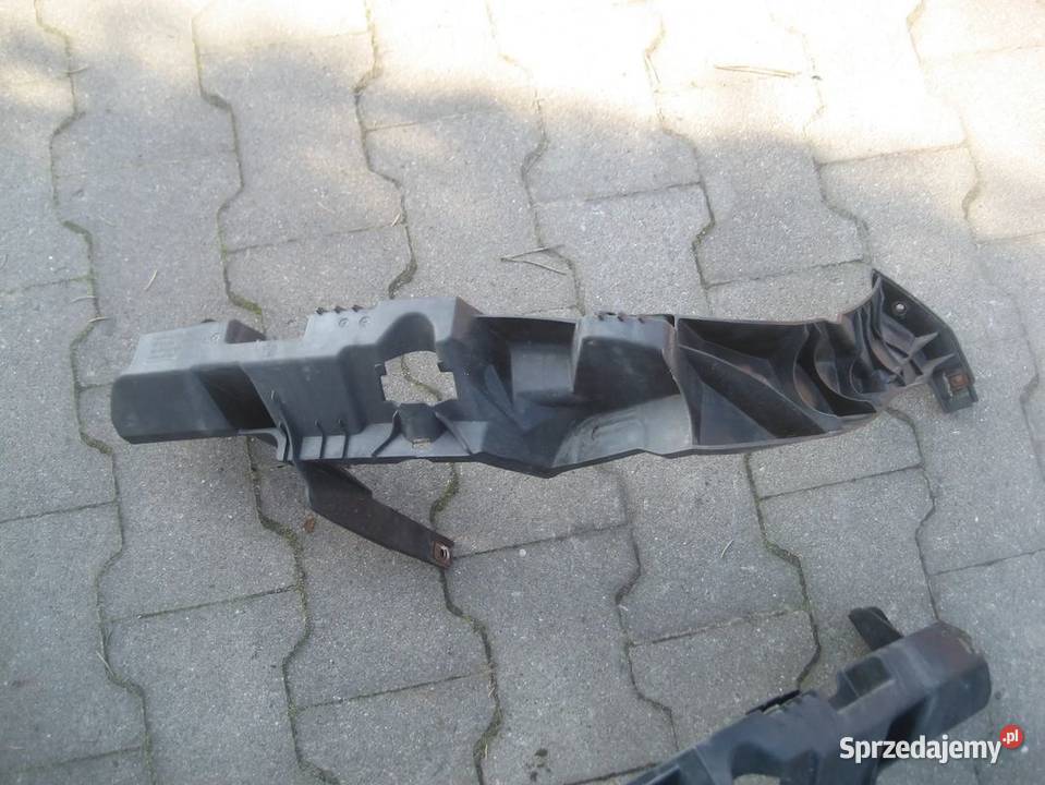 bmw x1 e84 0912r mocowanie lampy przód prawa osobowe Rakoniewice