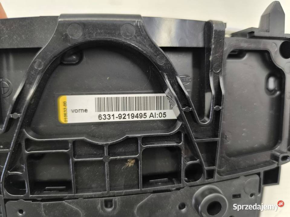 LAMPKA OŚWIETLENIE KABINY BMW F20 F21 116i