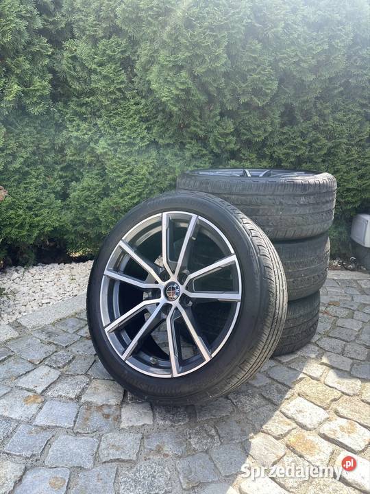 Felgi BMW Seria G 18 75J ET25 5x112 opony
