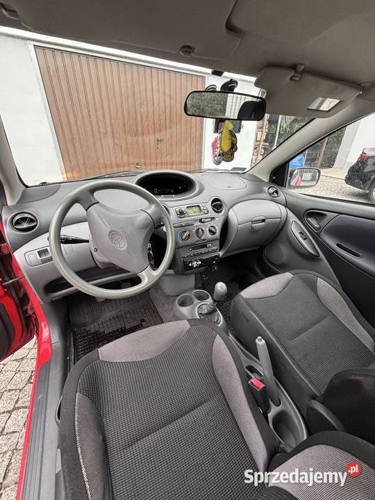Toyota yaris mk1 Zarejestrowany w Polsce Yaris wielkopolskie Budy Słodkowskie