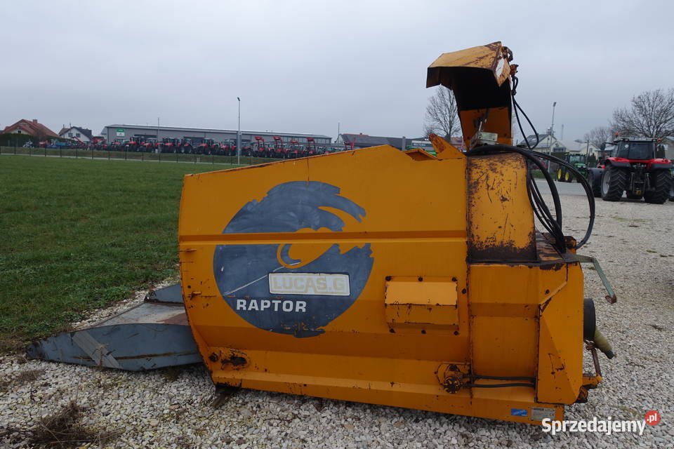 Scielarkasłomy do ciągnika Lucas Sokoły