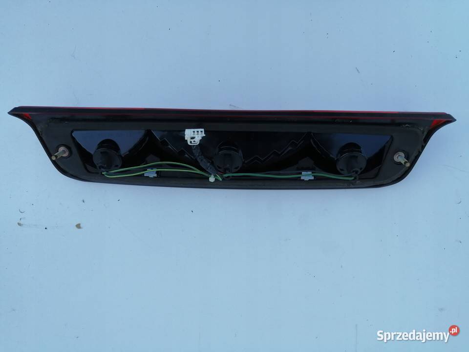 LAMPA ŚRODKOWA STOPU TYŁ TYLNA NISSAN TITAN Nowy Tomyśl