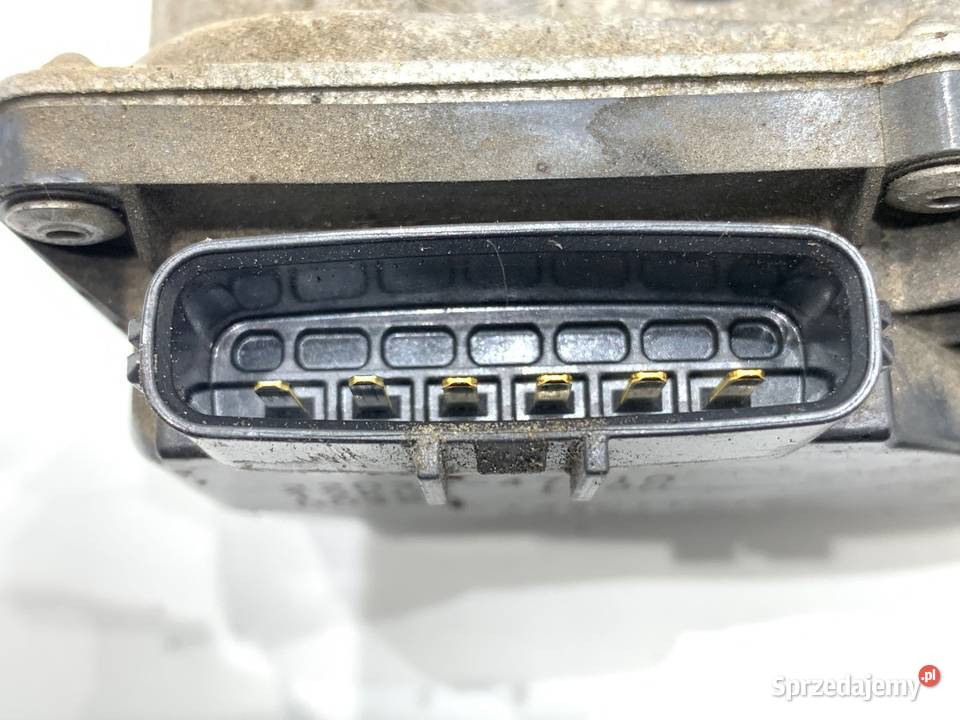 PRZEPUSTNICA TOYOTA YARIS II 2203047010 13 100