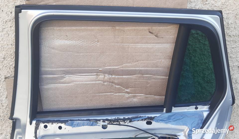 DRZWI PRAWY TYŁ SAAB 93 93 dolnośląskie Mielęcin