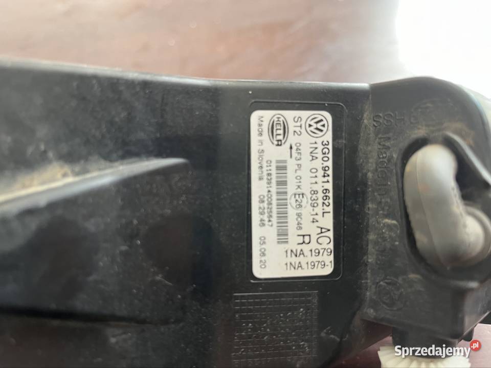 Halogen prawy Volkswagen Passat b8 osobowe Mielec