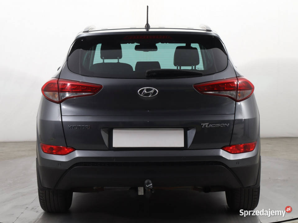 Hyundai Tucson 16 GDI Rok produkcji 2016 Katowice
