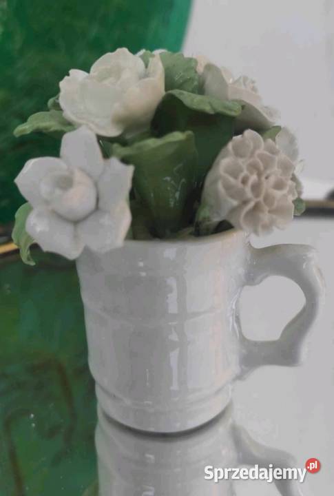 Aynsley White Porcelain Flowers miniaturowe